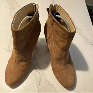 RAG &  BONE Tan Suede Sz 9.5 Stacked 3” Heel Booties